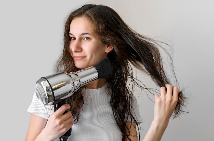 Deretan 11 Merek Hair Dryer yang Paling Bagus untuk Digunakan, Kering dengan Cepat dan Buat Rambut Halus