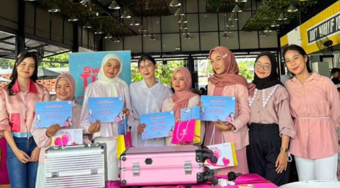 Puluhan Peserta Antusias Ikuti Emina Beauty Class, Pelajari Korean Make Up Class 