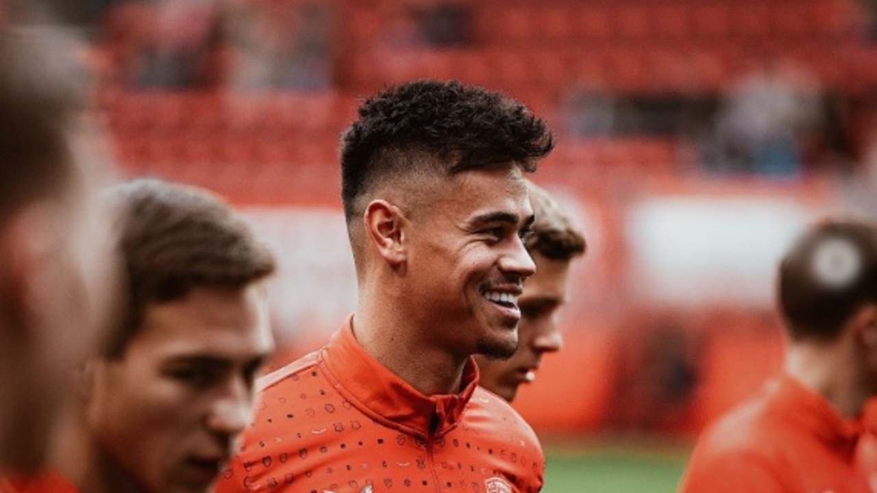 Bek Timnas Indonesia Mees Hilgers Bakal ‘Abroad’ ke Spanyol? Cek Faktanya! 