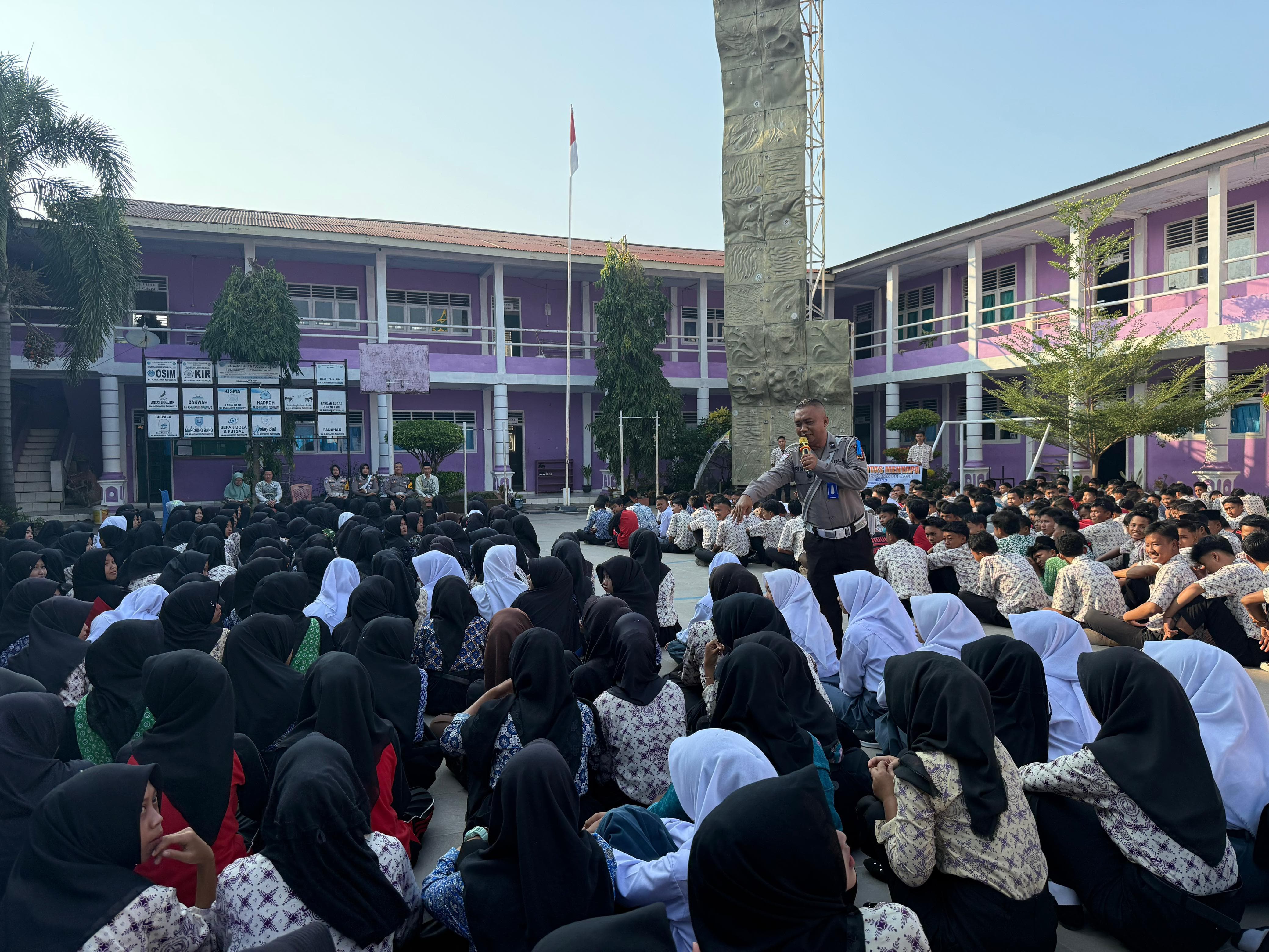 Satlantas Polres Musi Rawas Gelar Polantas Menyapa Pelajar MA AL-Muhajirin Tugumulyo