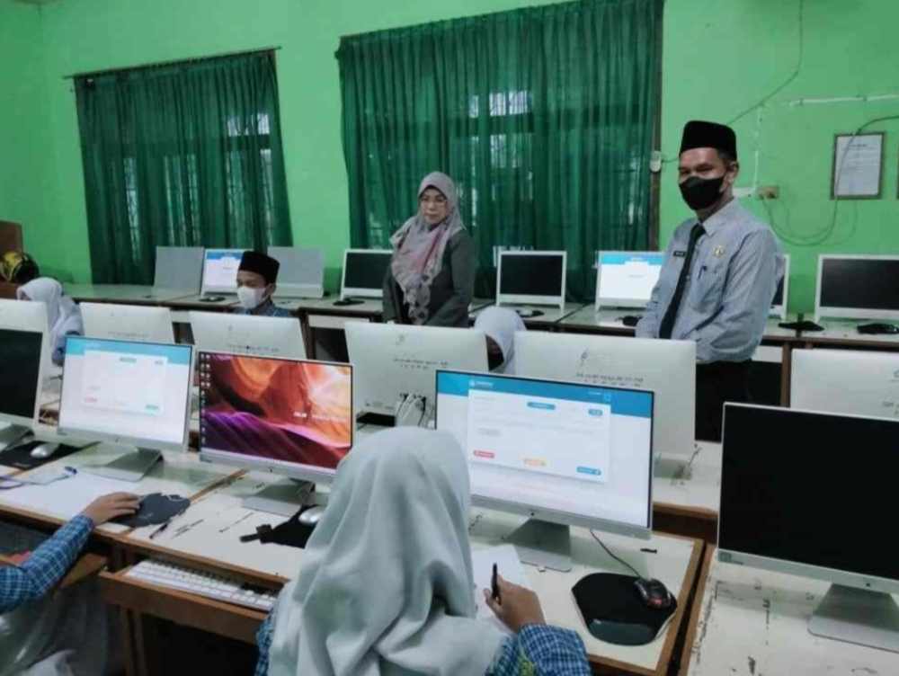 14 Siswa MAN 2 Lubuklinggau Ikuti OSN