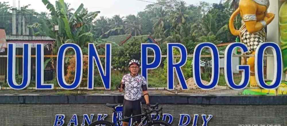 Tunaikan nadzar, Warga Lubuklinggau ini Touring Sepeda Jakarta-Jogyakarta