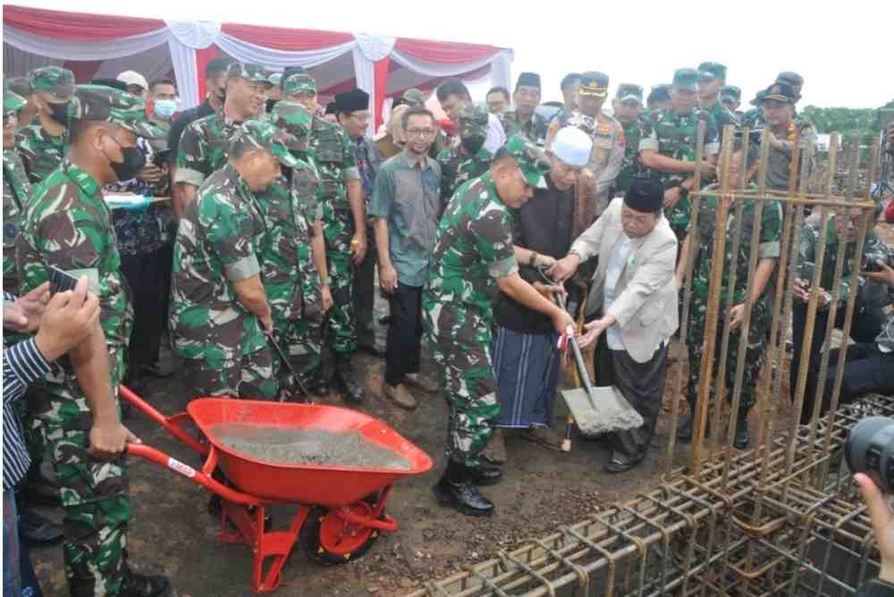 Waaster KSAD TNI AD Tinjau TMMD ke-113 Buat Fasilitas Masyarakat