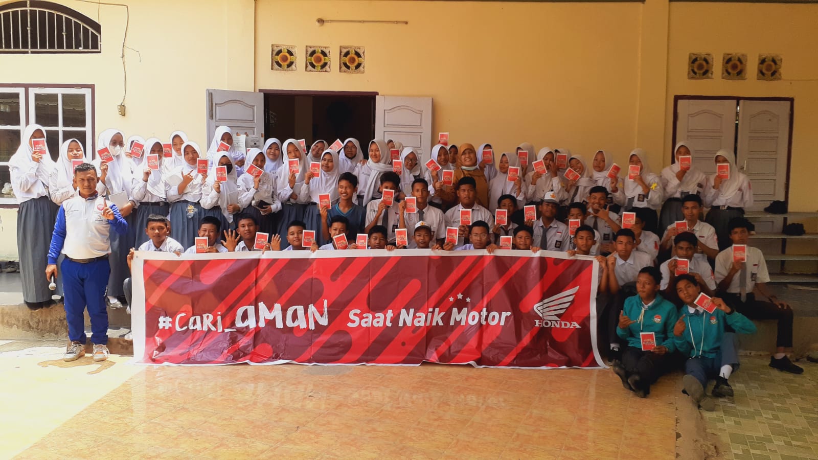 Edukasi Safety Riding dari Honda hadir di SMAN 19 Palembang