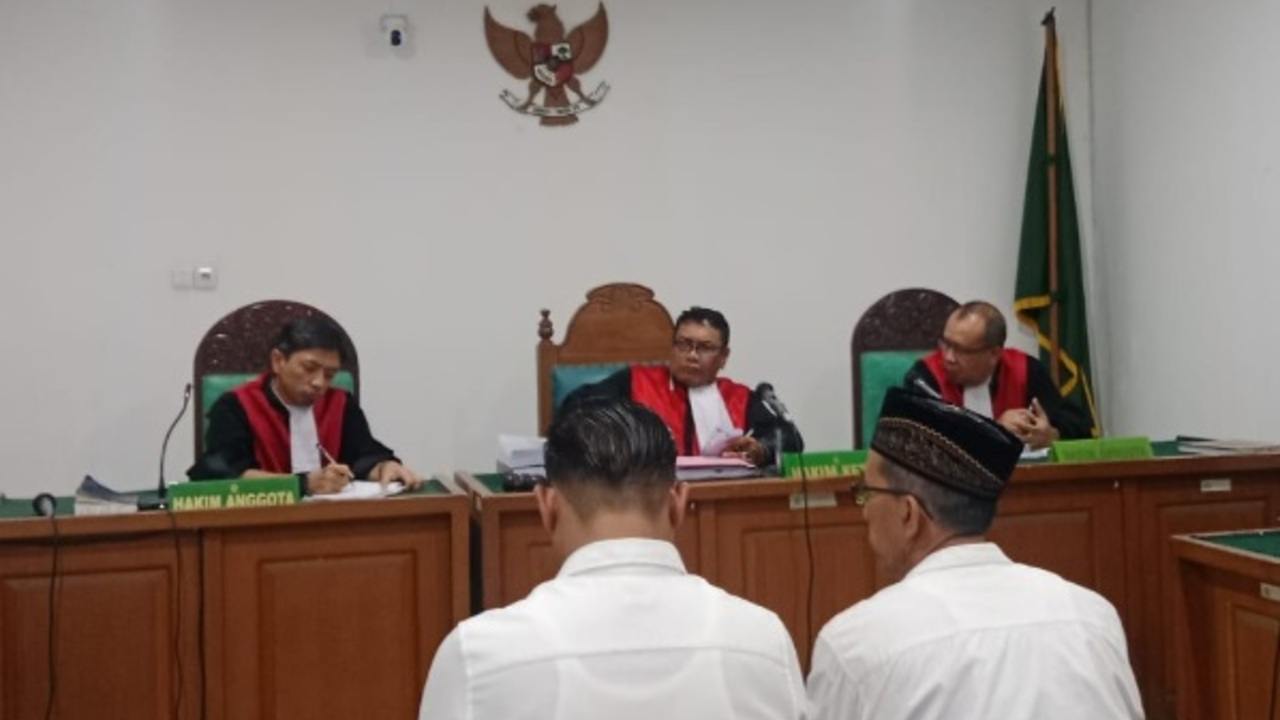 Dugaan Korupsi Proyek KA, PPK dan Direktur Perusahaan di Palembang Dituntut 3,5 Tahun Penjara