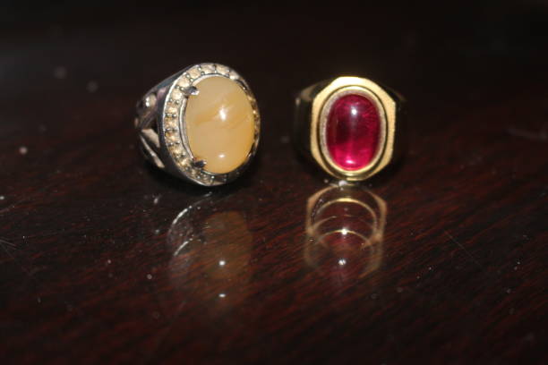 SAKTI! Inilah 3 Batu Akik Pengasih Wanita Paling Ampuh