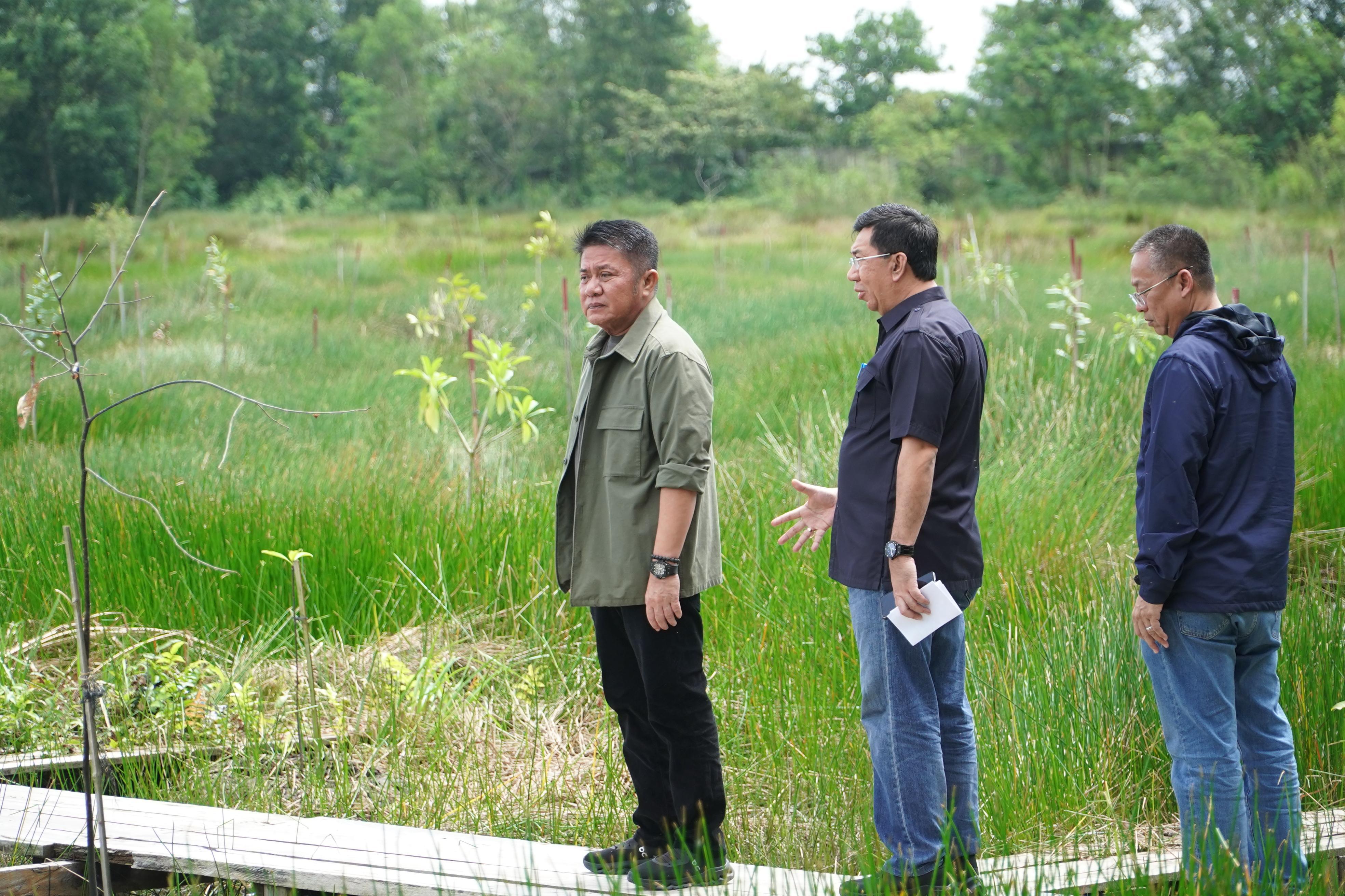 Gubernur Herman Deru Tinjau Lintasan Drag Race dan Road Race JSC Jakabaring