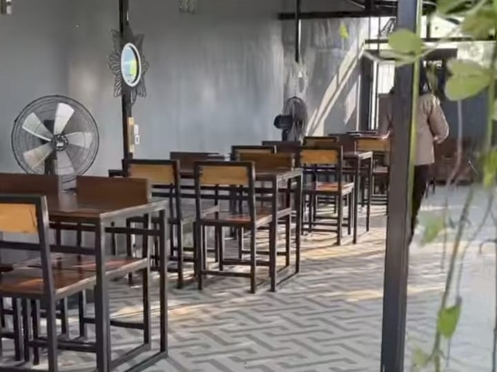 3 Warung Terpencil Di Palembang Tapi Tak Pernah Sepi Pembeli Nomor 1