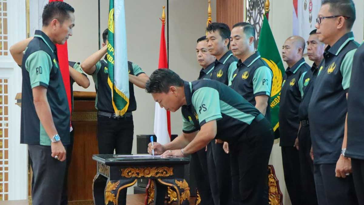 PB Korpri Palembang Resmi Dilantik, Ratu Dewa Targetkan Cetak Atlet Bulutangkis dari ASN