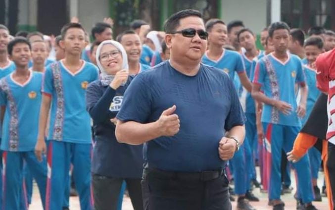 Pj Wako Lubuklinggau H Koimudin dan Jajaran Pemkot Senam Bersama di SMPN 9 Lubuk Linggau