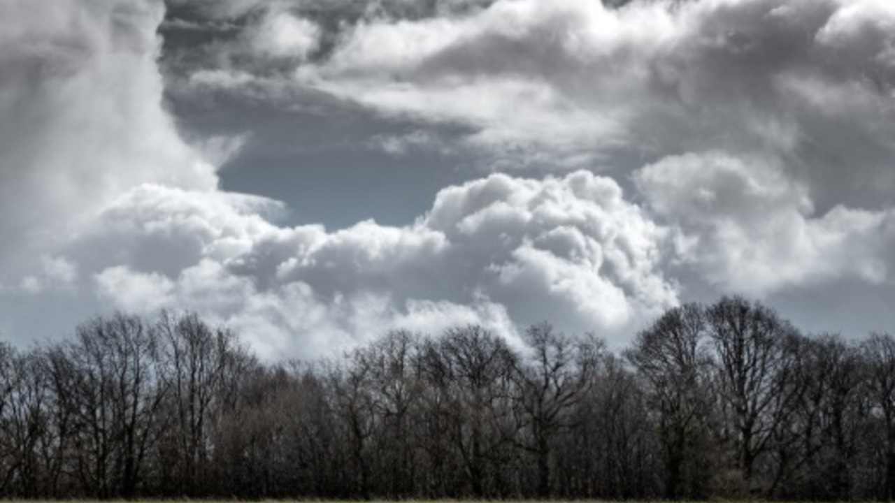 Prakiraan Cuaca Sumsel  Hari Ini: Kondisi Berawan dengan Peluang Hujan di Sejumlah Daerah