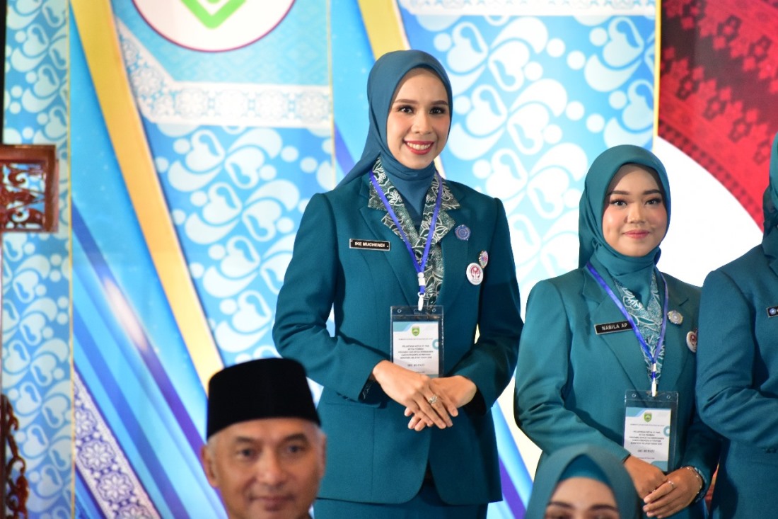 DILANTIK! Ike Meilina Muchendi Resmi Jabat Ketua TP PKK OKI 2025-2030