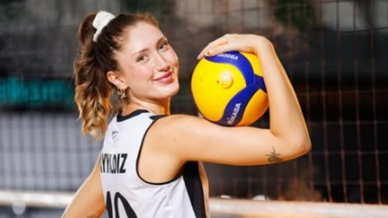 Mengenal Cansu Ayyildiz, Outside Hitter Andal yang Bawa Klub Megawati Manisa BBSK Melesat