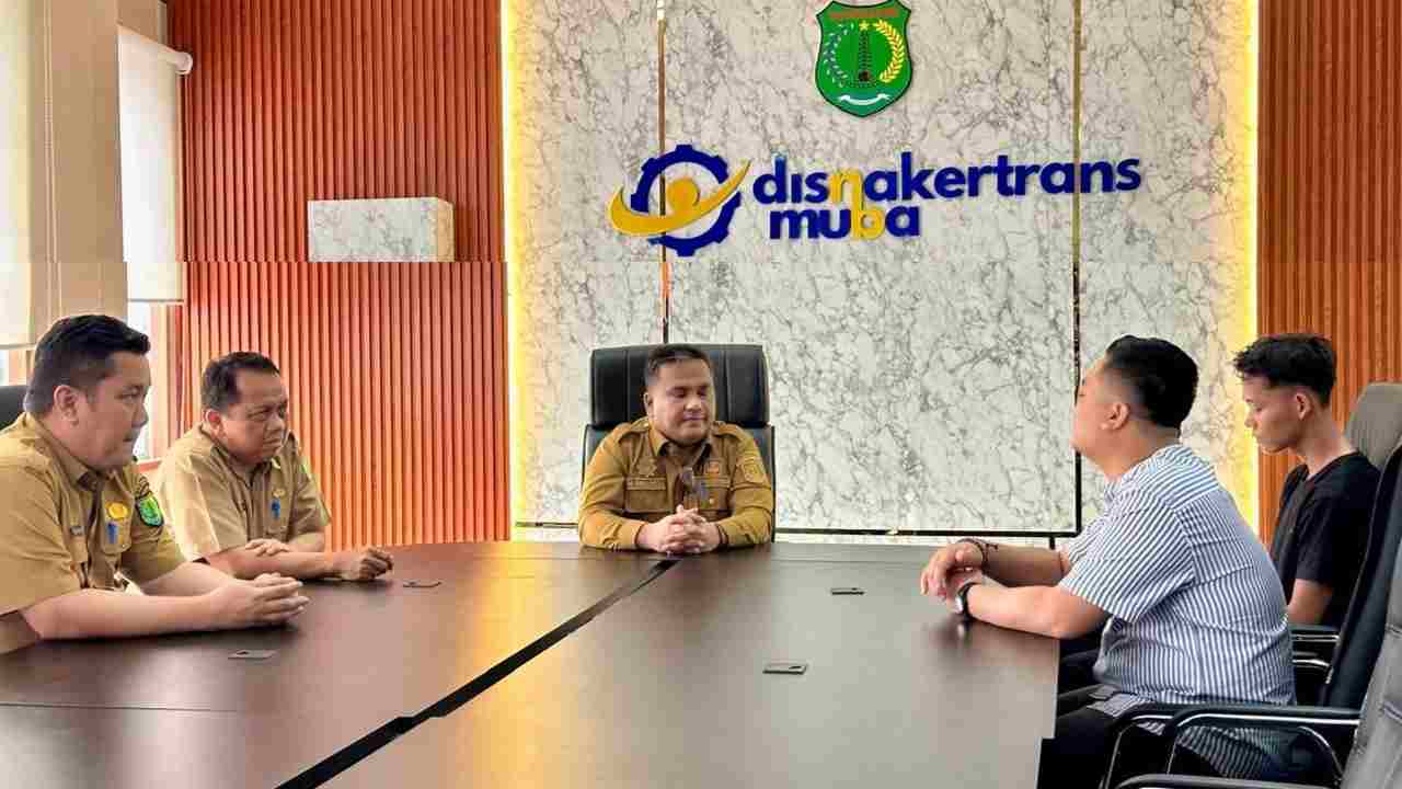 Perkuat Sinergi, Kadisnakertrans Muba Terima Audiensi HMI Cabang Sekayu