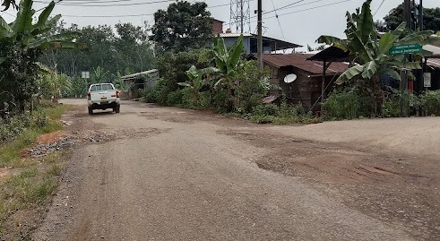 Keluhkan Jalan Rusak, Warga Berharap Pemkab Musi Banyuasin Segera Perbaiki