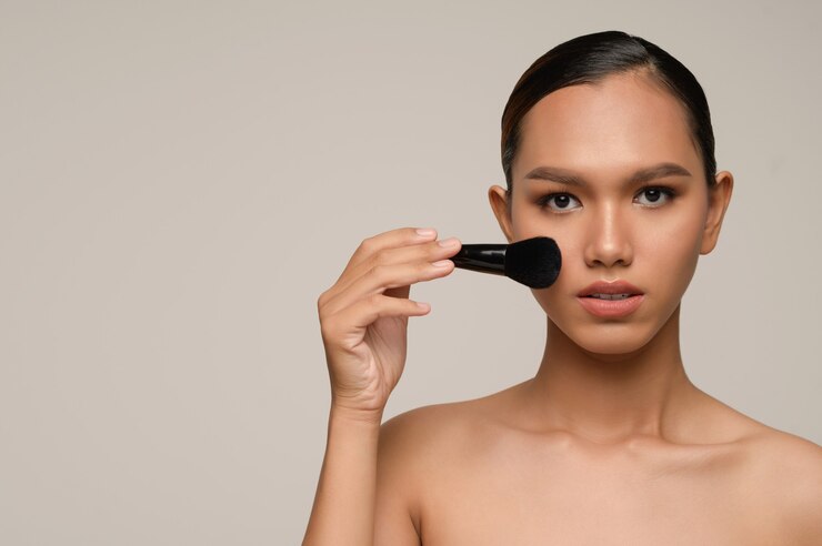 Make Up Anti Menor! Ini Rekomendasi 5 Blush On Beserta Warnanya yang Cocok di Kulit Sawo Matang
