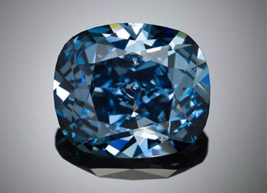 SUPER MAHAL! Inilah 6 Batu Akik dengan Harga Tak Terbayangkan