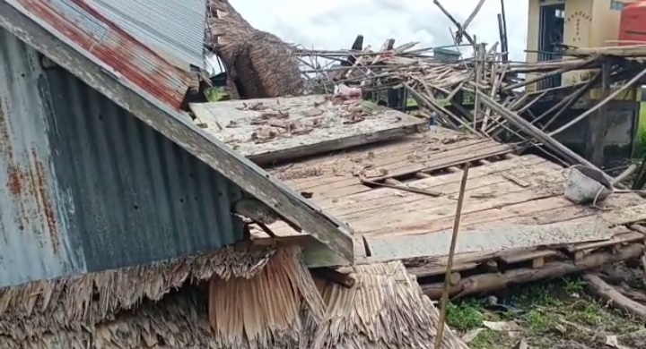 Puluhan Rumah di Ogan Ilir Terdampak Puting Beliung, Satu Rumah Ambruk