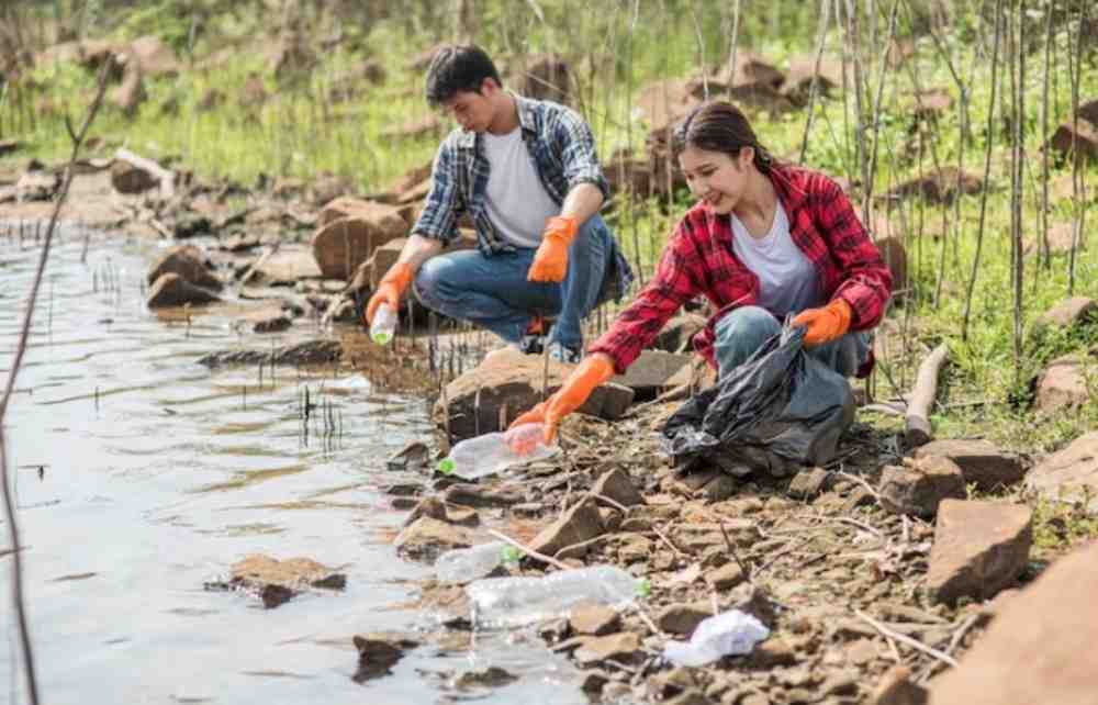 Kegiatan Susur dan Bersih-bersih Sungai Digelar di Ciliwung, Ini Tujuannya