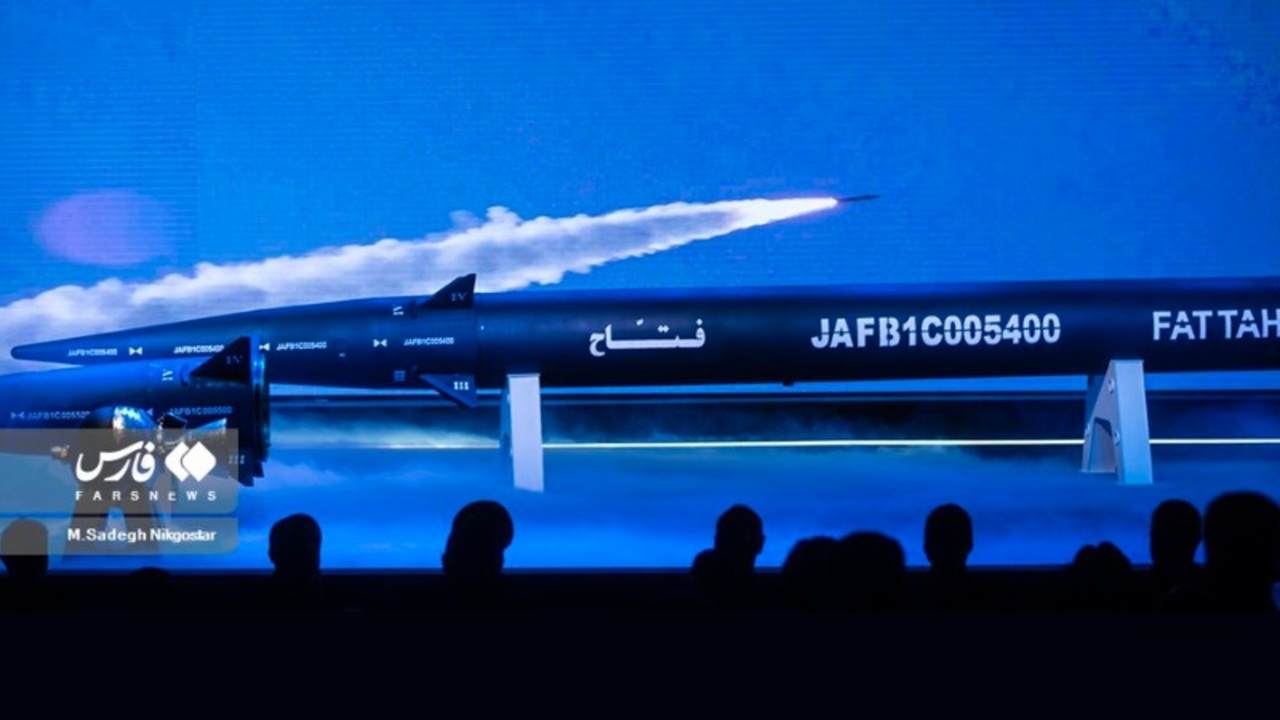 Rudal Hipersonik Iran Menghantam Israel! Dunia Dekati Perang Total