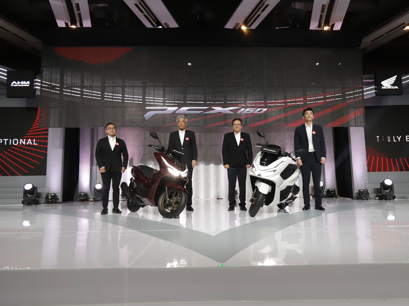 AHM Resmi Luncurkan New Honda PCX160 di Indonesia, Performa Berkelas dan Berteknologi Canggih