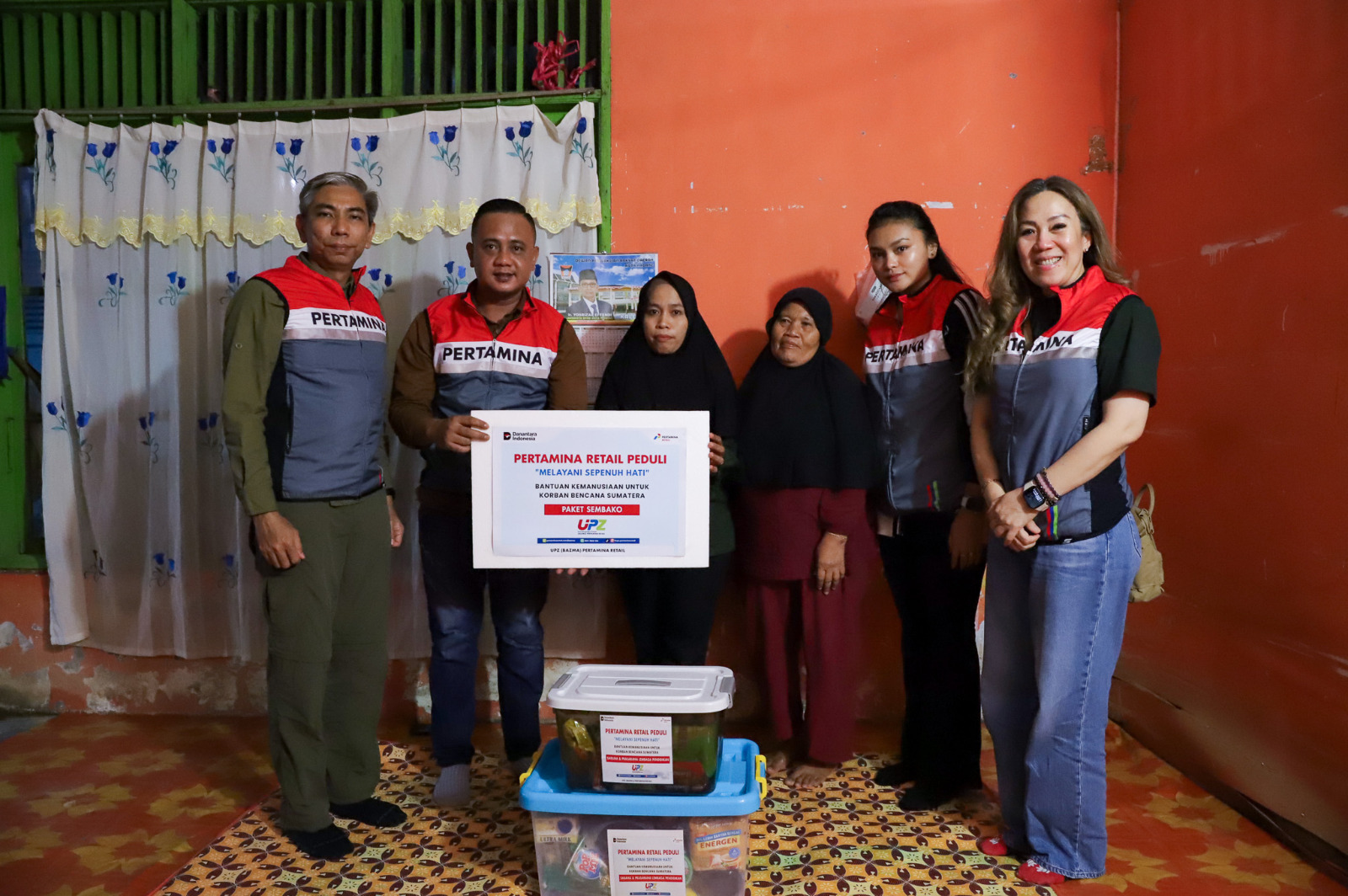 Pertamina Retail Gelar Aksi Sosial untuk Korban Banjir dan Panti Asuhan di Sumatera Barat
