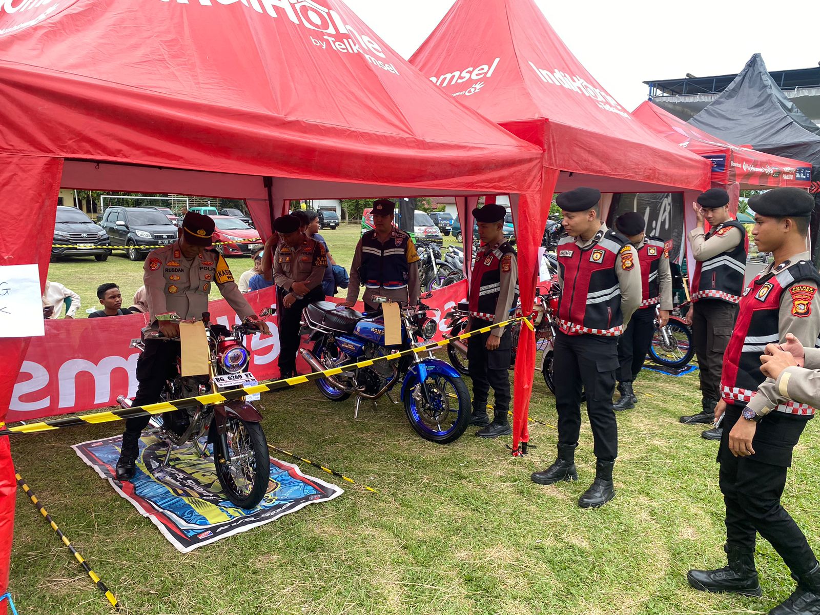 Polres Musi Rawas Lakukan Pengamanan Annivesary Kracker Silampari Supermoto 