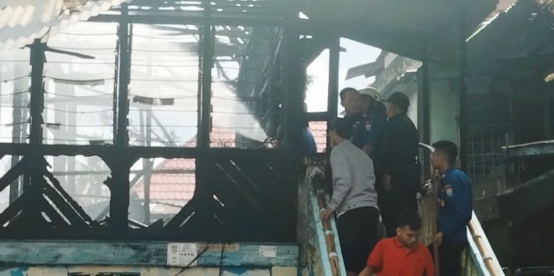 Terungkap, Penyebab Kebakaran di Kawasan Hoktong Palembang Berawal dari Percikan Api Listrik 