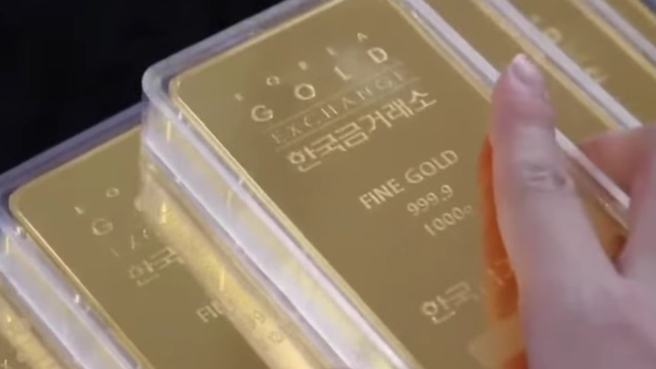 Harga Emas Pegadaian Terbaru 30 Desember 2025: Produk UBS dan Galeri24 Kompak Melemah