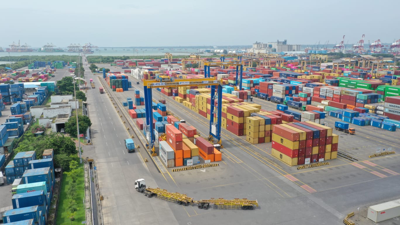 TPS Surabaya Mengguncang Logistik Dunia, Ekspor Meredam Krisis Global September 2026!