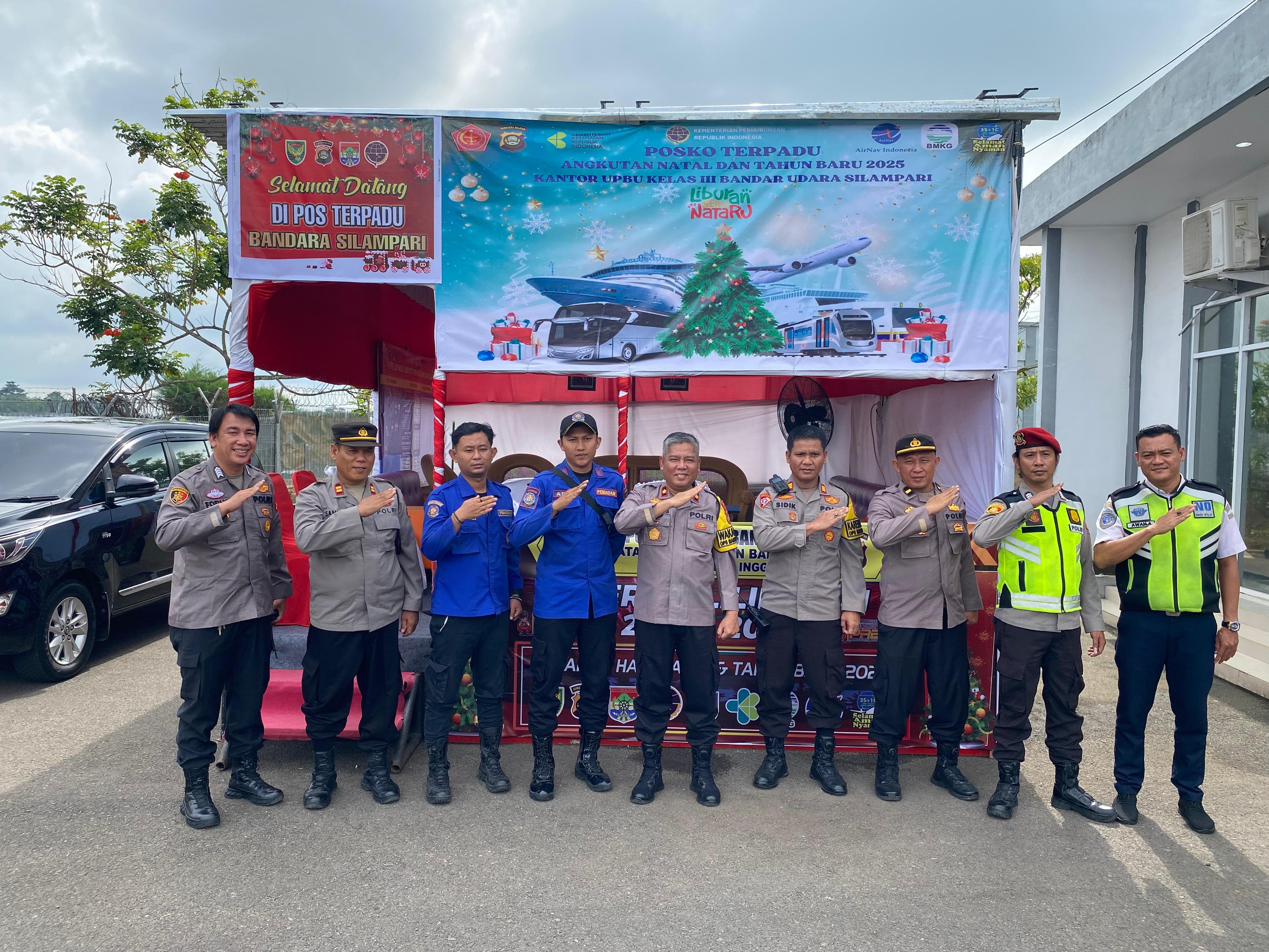 Wakapolres Lubuk Linggau Kompol H Asep Supriadi Pimpin Pemantauan Pos Pelayanan dan Pengamanan Operasi Lilin