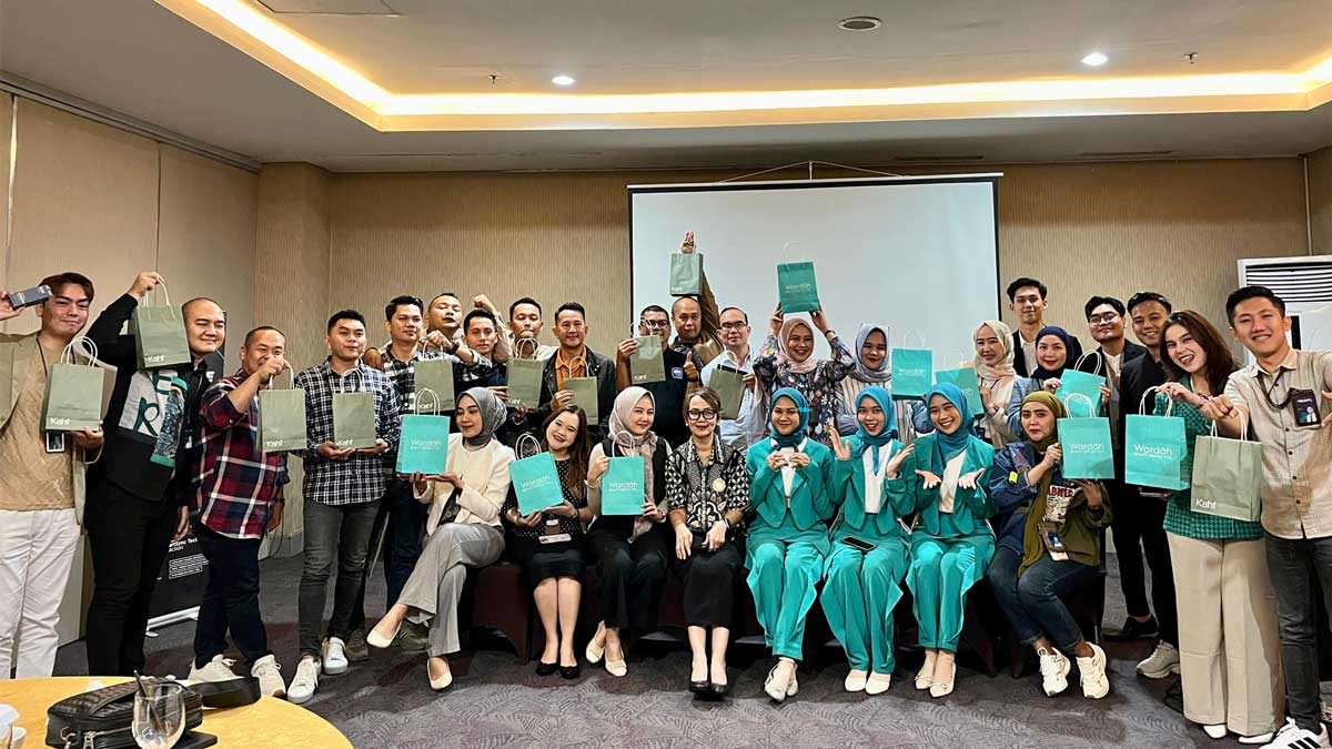 Wardah Mini Skinverse Kolaborasi dengan B2B BRI Palembang: Meningkatkan Skill dalam BerMakeup