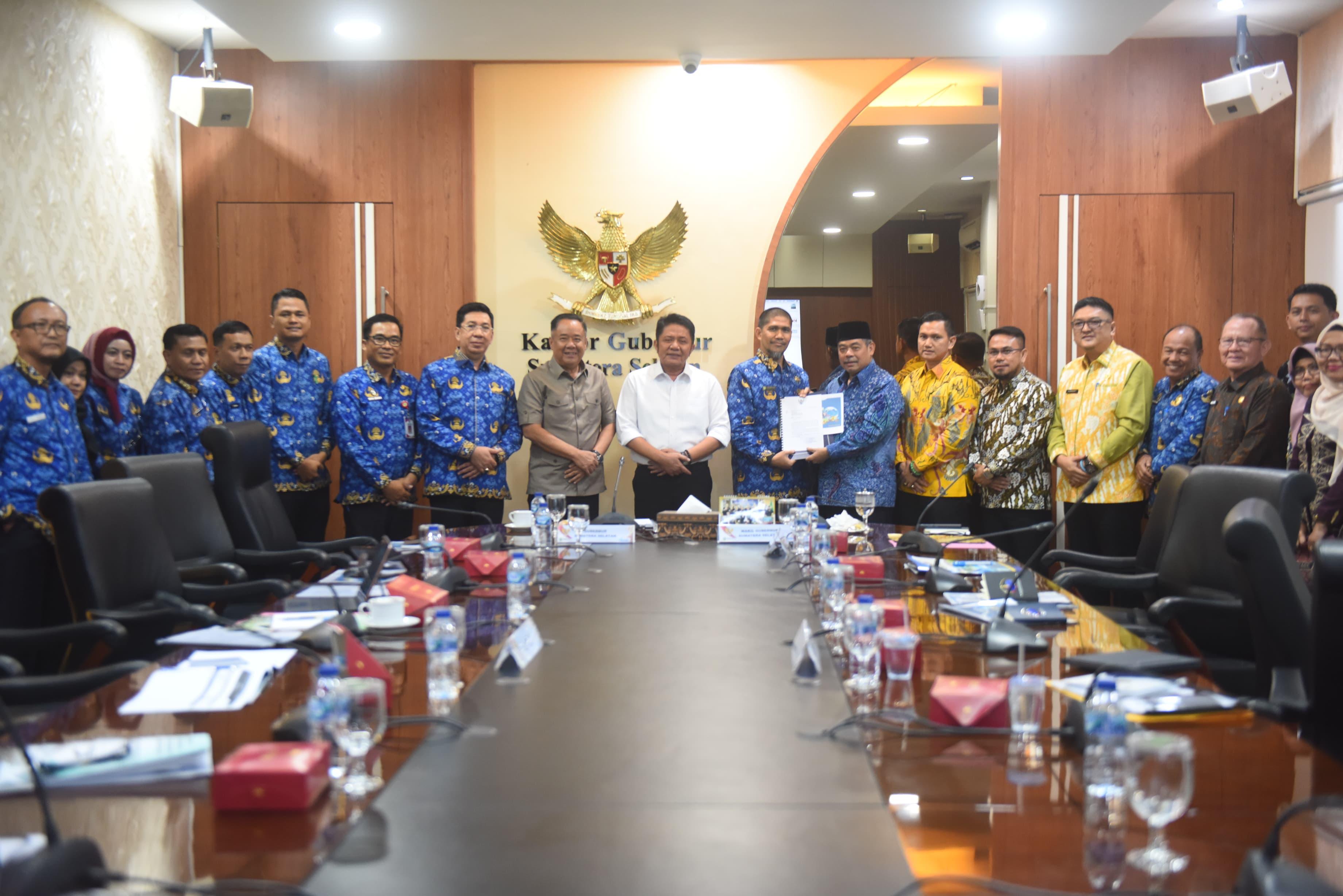 Gubernur Sumsel Terima Pengajuan Bangubsus untuk Pembangunan Infrastruktur di Lahat 