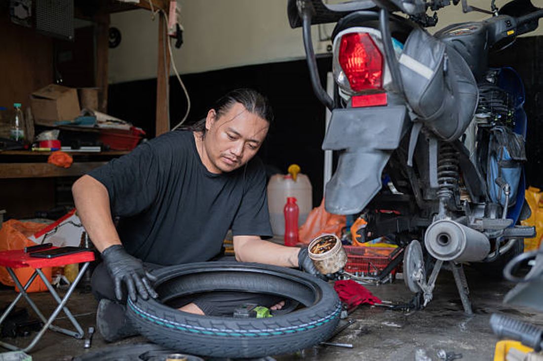 BAHAYA! Ini Efek Pasang Ban Dalam Kebesaran atau Kekecilan