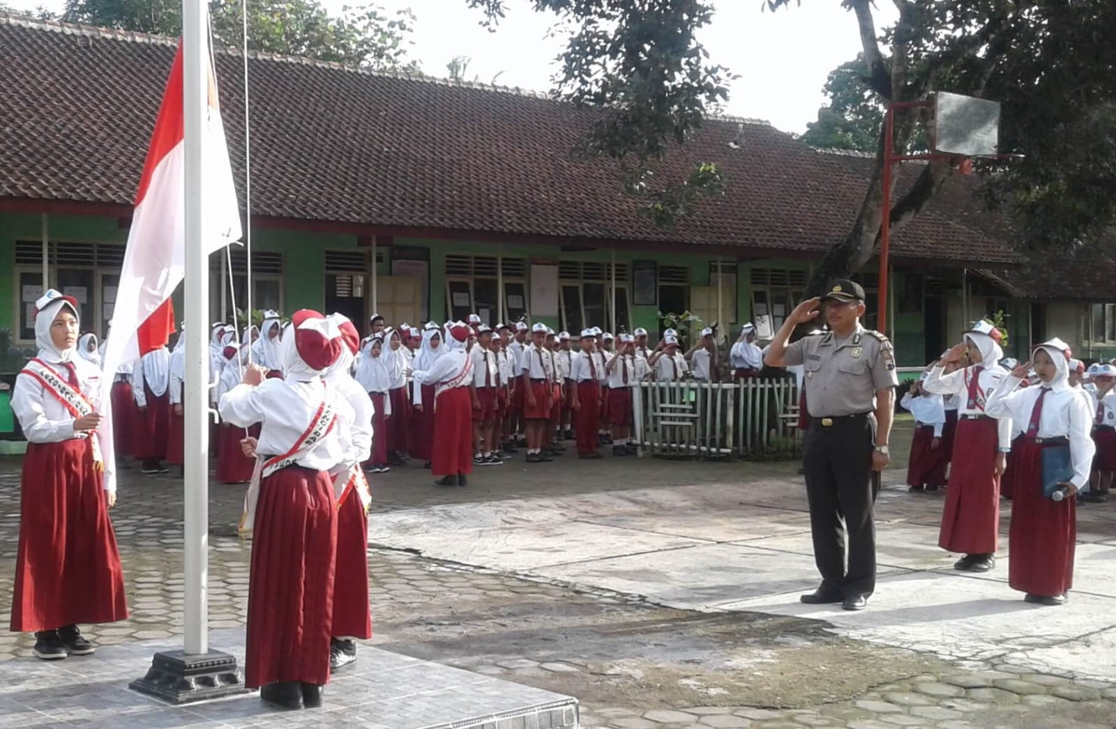 Belum Banyak yang Tahu, Sejarah Upacara Bendera Setiap Senin, Tentara Singosari Telah Melakukannya Sejak 1292