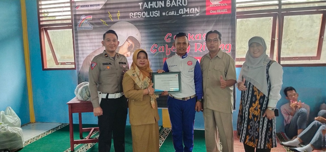 Astra Motor Sumsel Berikan Edukasi Safety Riding di SMAN 19 Palembang