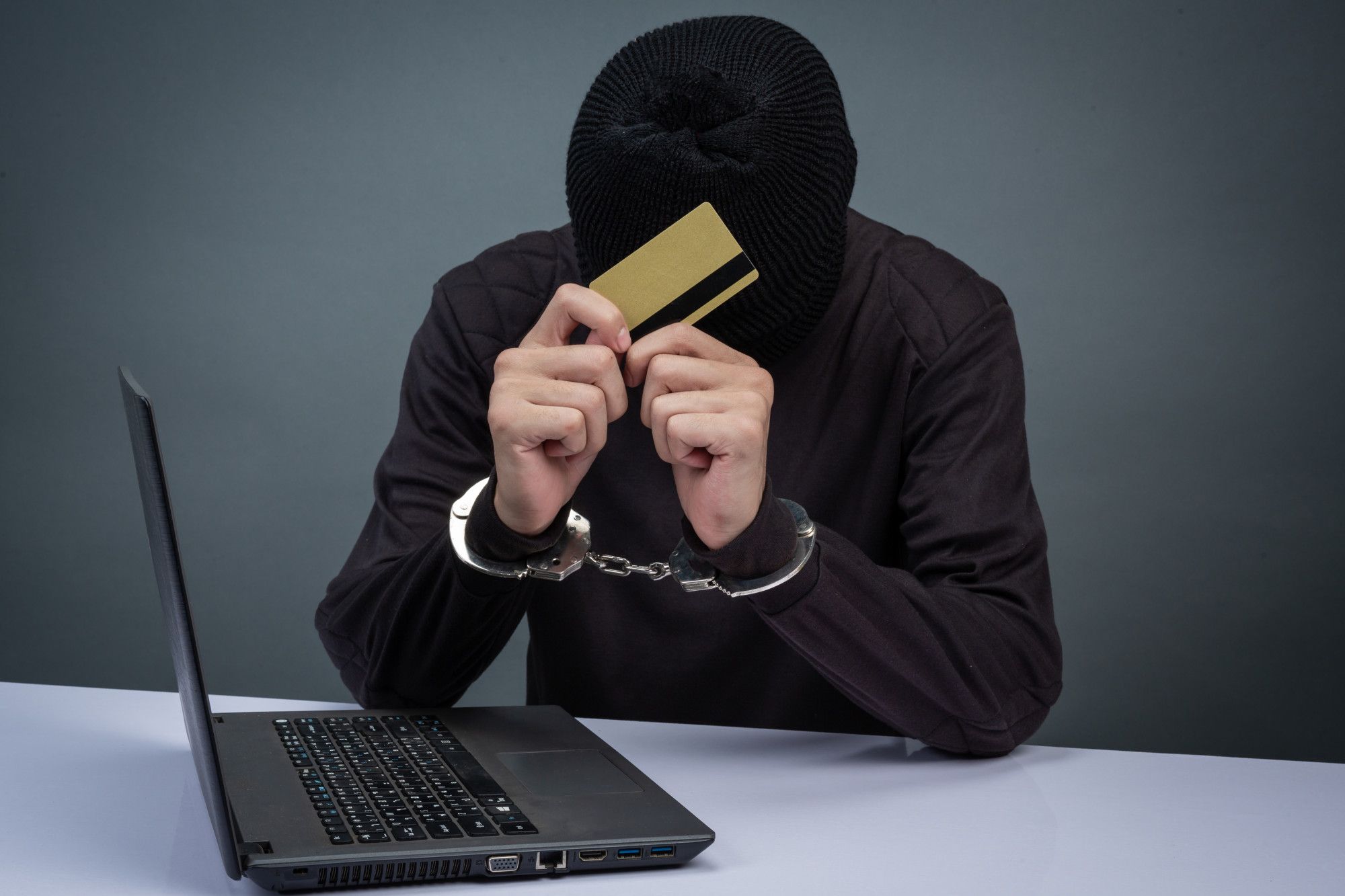 Ingin Uang Kembali dan Penipu Tertangkap? Coba 7 Cara Ini Untuk Melaporkan Penipuan Online