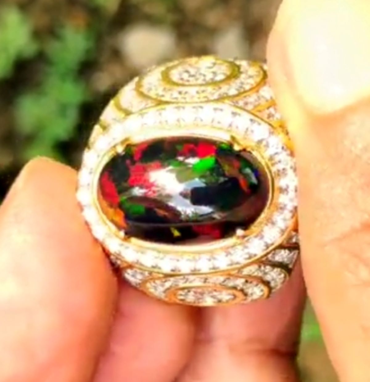 Simak 10 Manfaat Batu Akik Black Opal, Nomor 9 Cocok Buat Pengusaha dan Pedagang