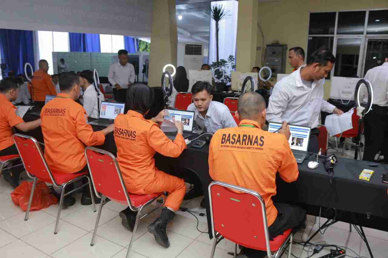 Menjadi PNS Basarnas Ternyata Tidak Mudah, Ini Buktinya!