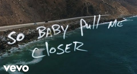 Lirik dan Terjemahan Lagu ‘Closer’ Milik The Chainskomers feat Halsey