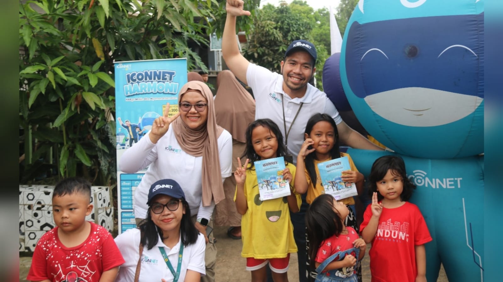 ICONNET Sumbagsel Apresiasi Pelanggan dan Dukung UMKM Lewat Program Traktir Makan Serentak