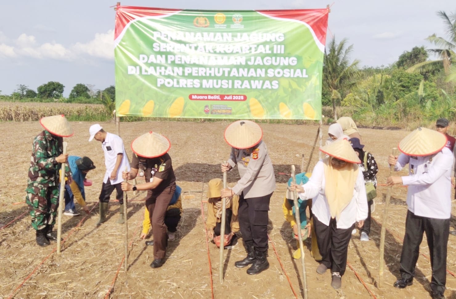 Dukung Program Pangan Nasional, Polres Musi Rawas Tanam Jagung