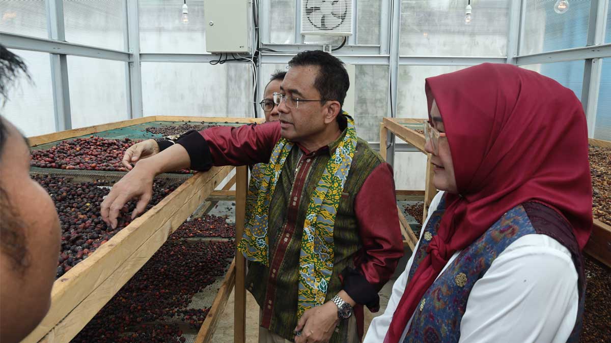 OJK dan Pemprov Sumsel Luncurkan Sultan Muda di Lahat, Dorong Program 100.000 Sultan Muda