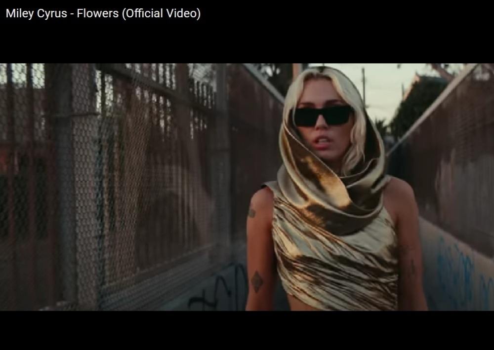 Viral Lagu 'Flowers' Miley Cyrus, Ini Lirik dan Maknanya