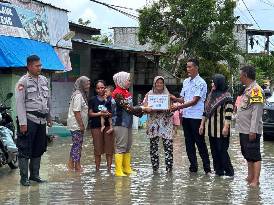 Banjir Melanda Bekasi, Pertamina EP Turunkan Bantuan Bagi Warga Terdampak