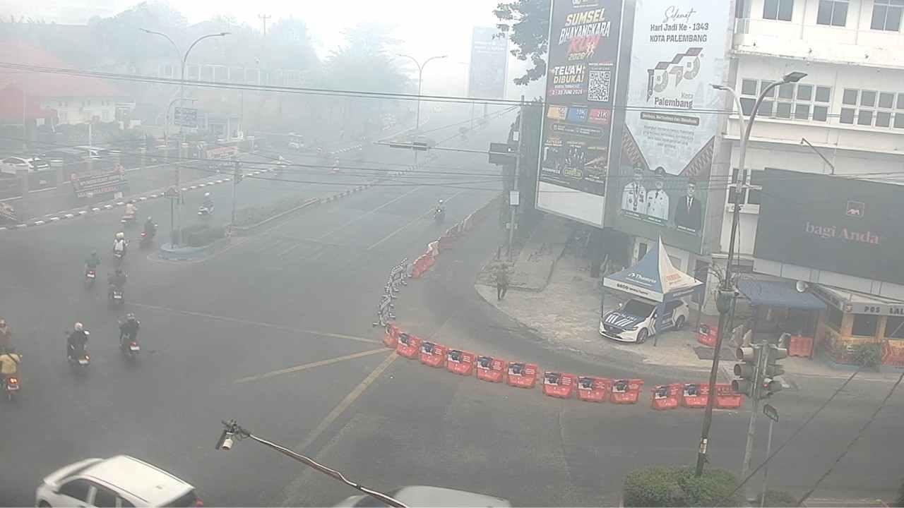 Kabut Asap Makin Pekat, Waspada! Kualitas Udara Palembang Masuk Kategori Berbahaya