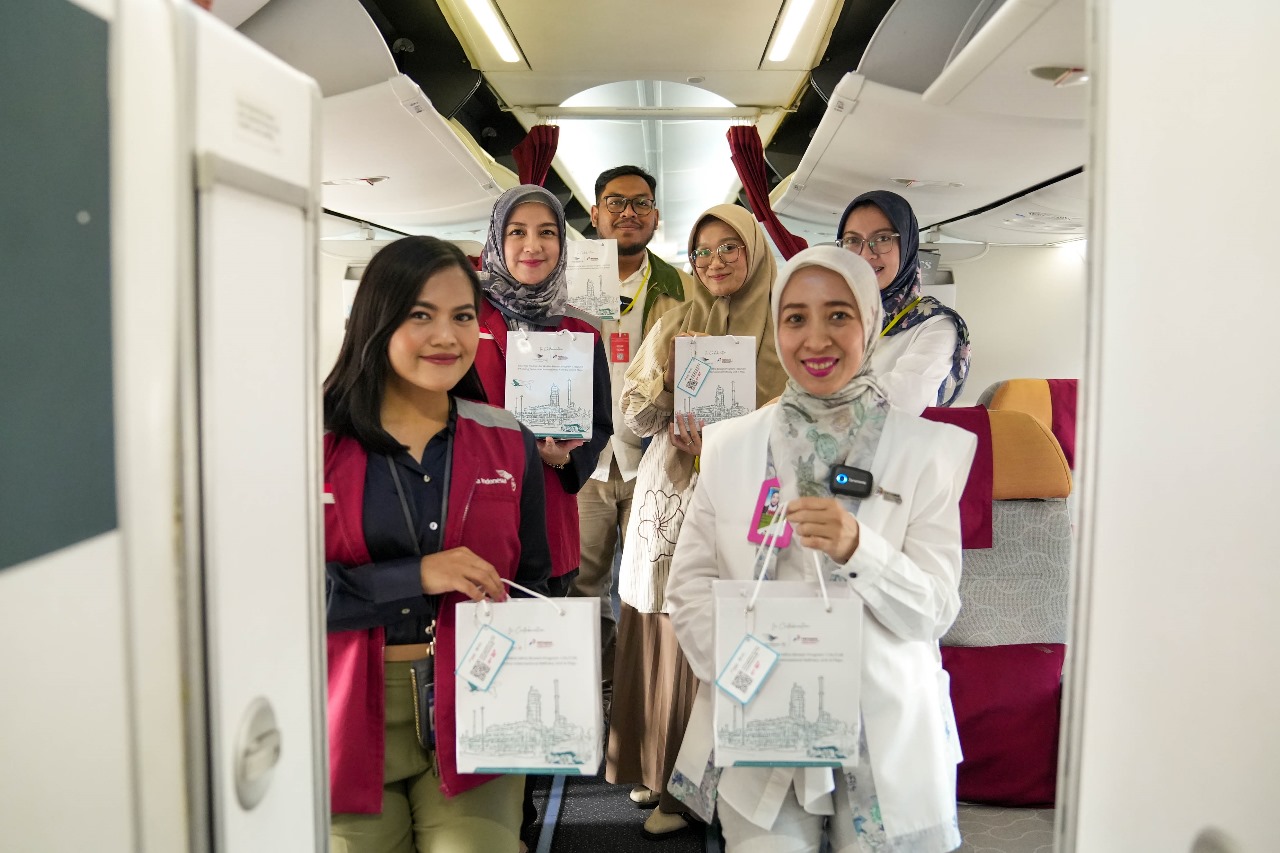 Produk UMKM Binaan Kilang Pertamina Plaju Mengudara di Pesawat Garuda Indonesia!