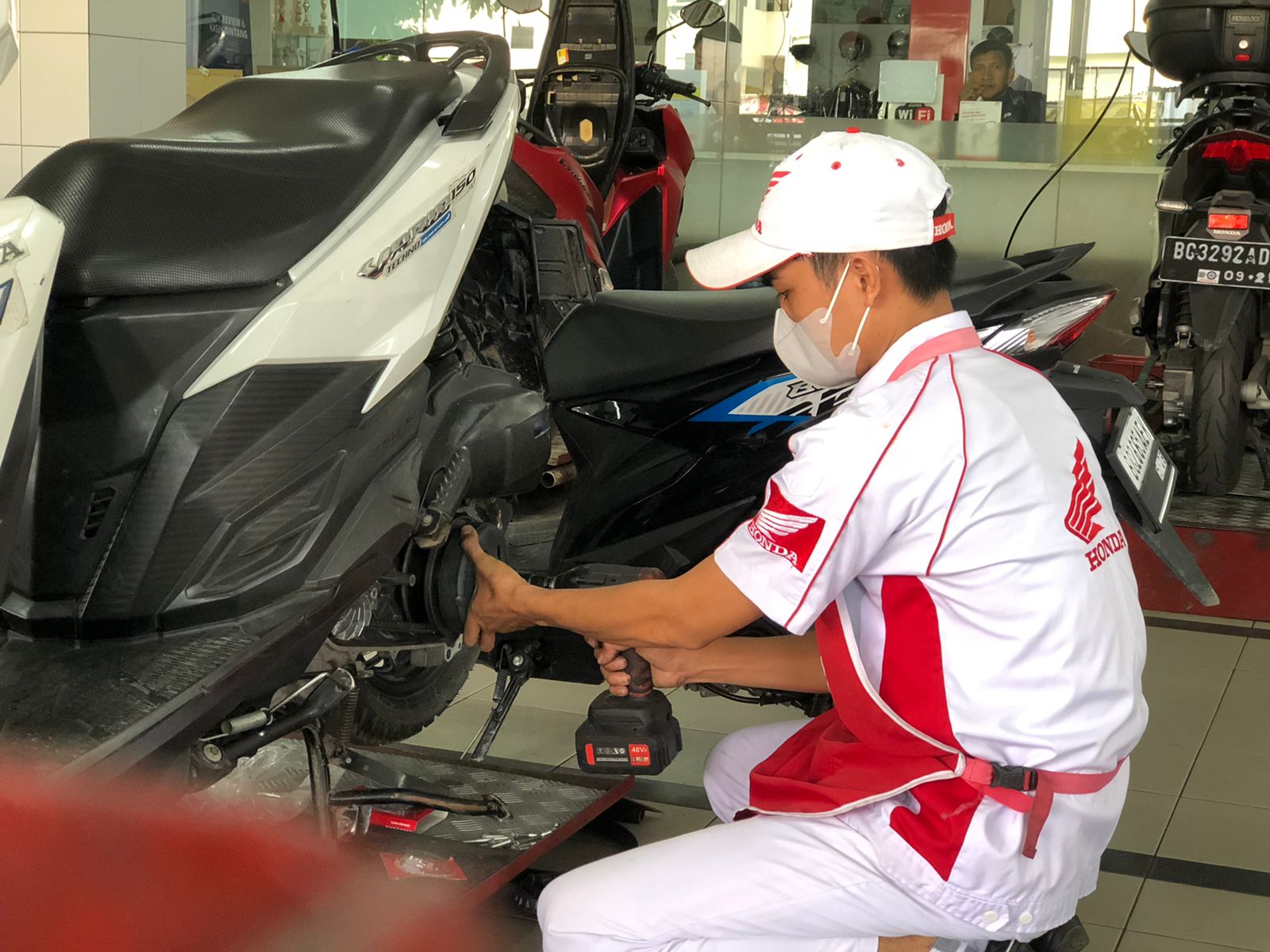 Jadi Motor Nomor 1 di Sumatera Selatan, Astra Motor Sumsel Ajak Pengguna Setia Honda Rutin Service 