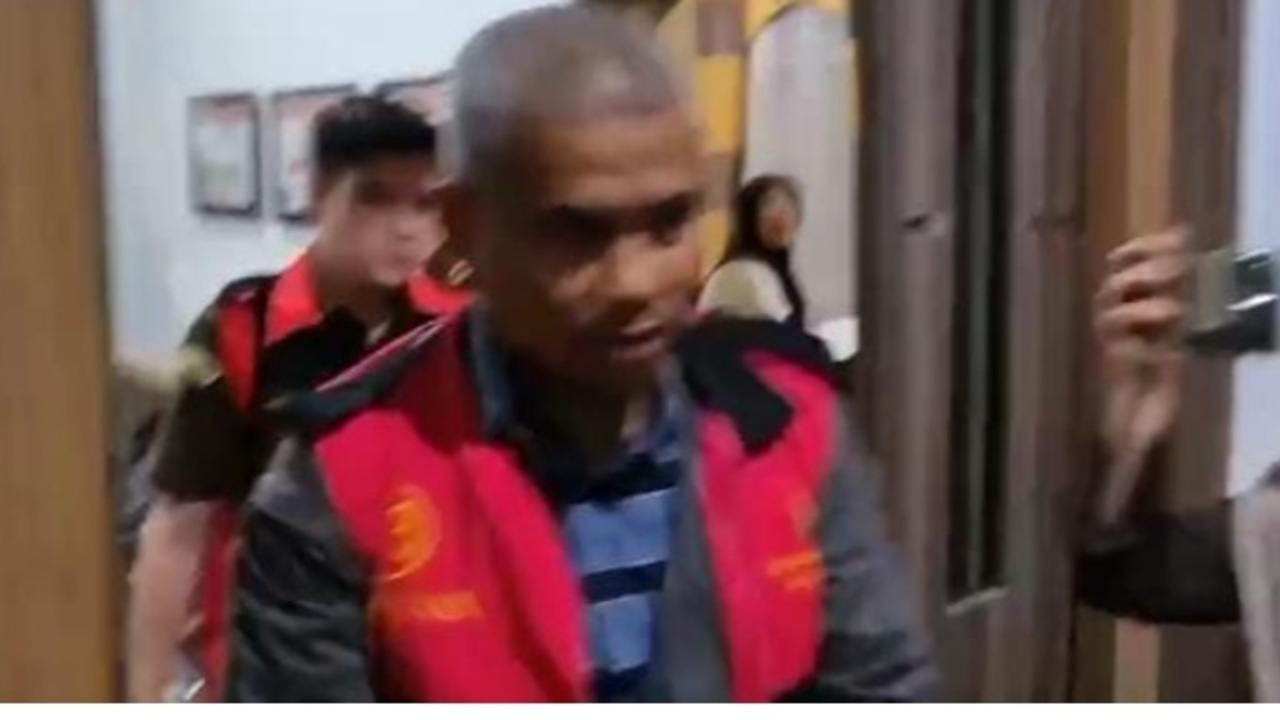 Kejari Pagar Alam Kembali Tahan 2 Tersangka Dugaan Korupsi Pelebaran Bahu Jalan Ratu Seriun
