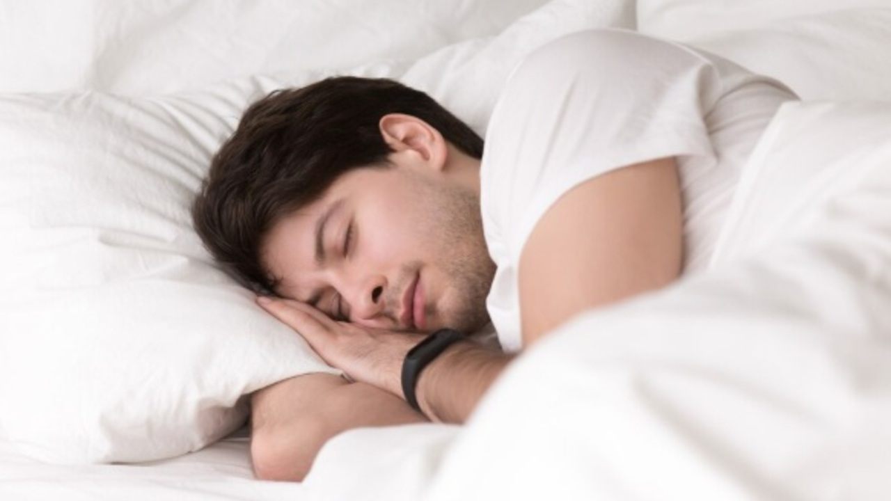 Jangan Sampai Keliru! Begini Hukum Tidur Sepanjang Hari Saat Puasa Ramadan